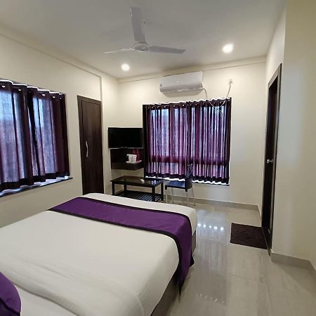 Sheldon Inn Kolkata Exterior photo
