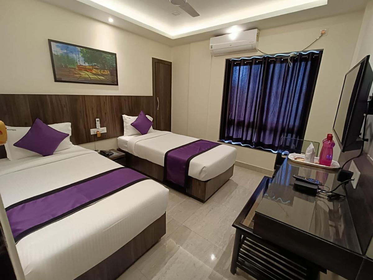 Sheldon Inn Kolkata Exterior photo