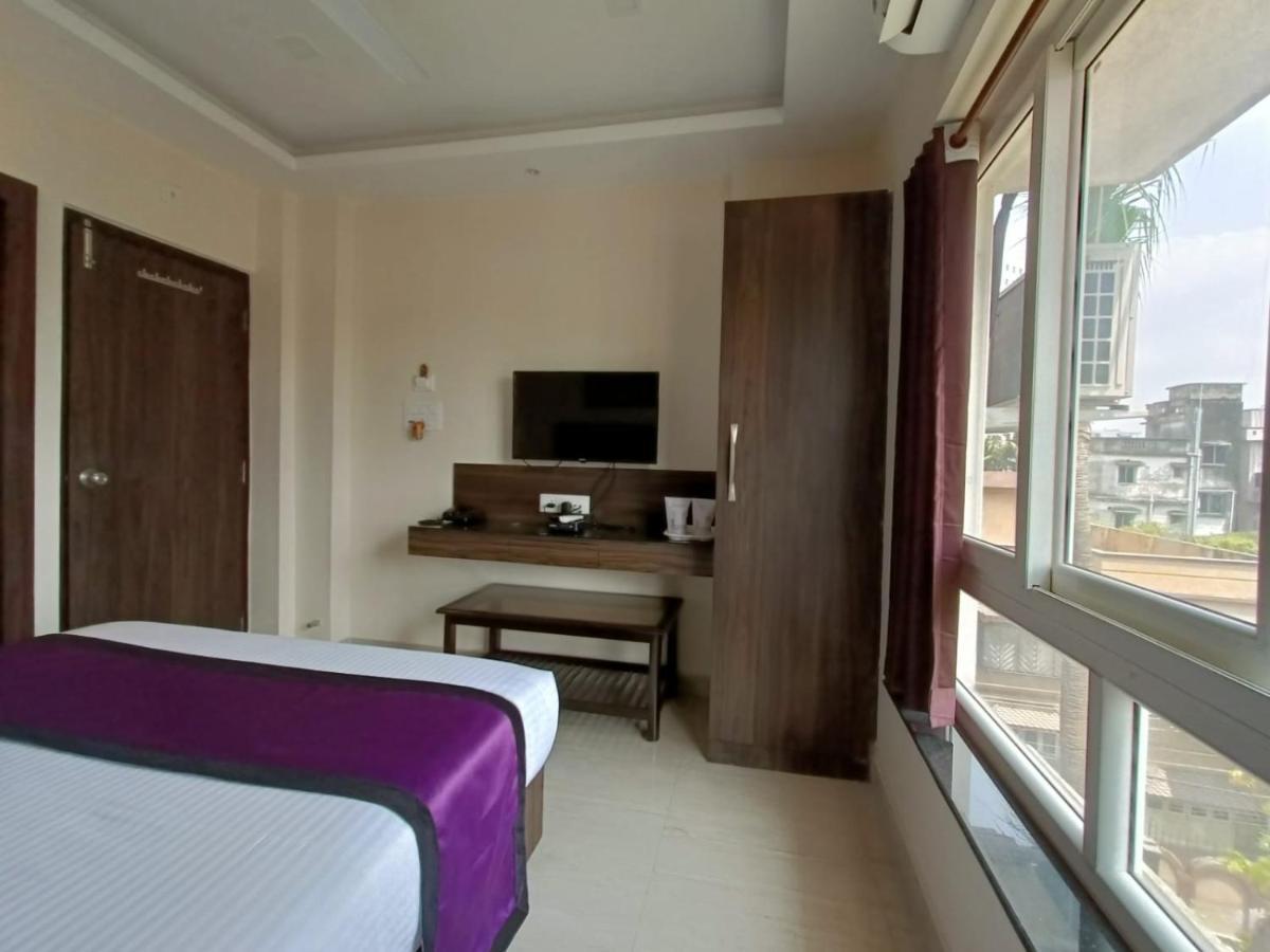 Sheldon Inn Kolkata Exterior photo