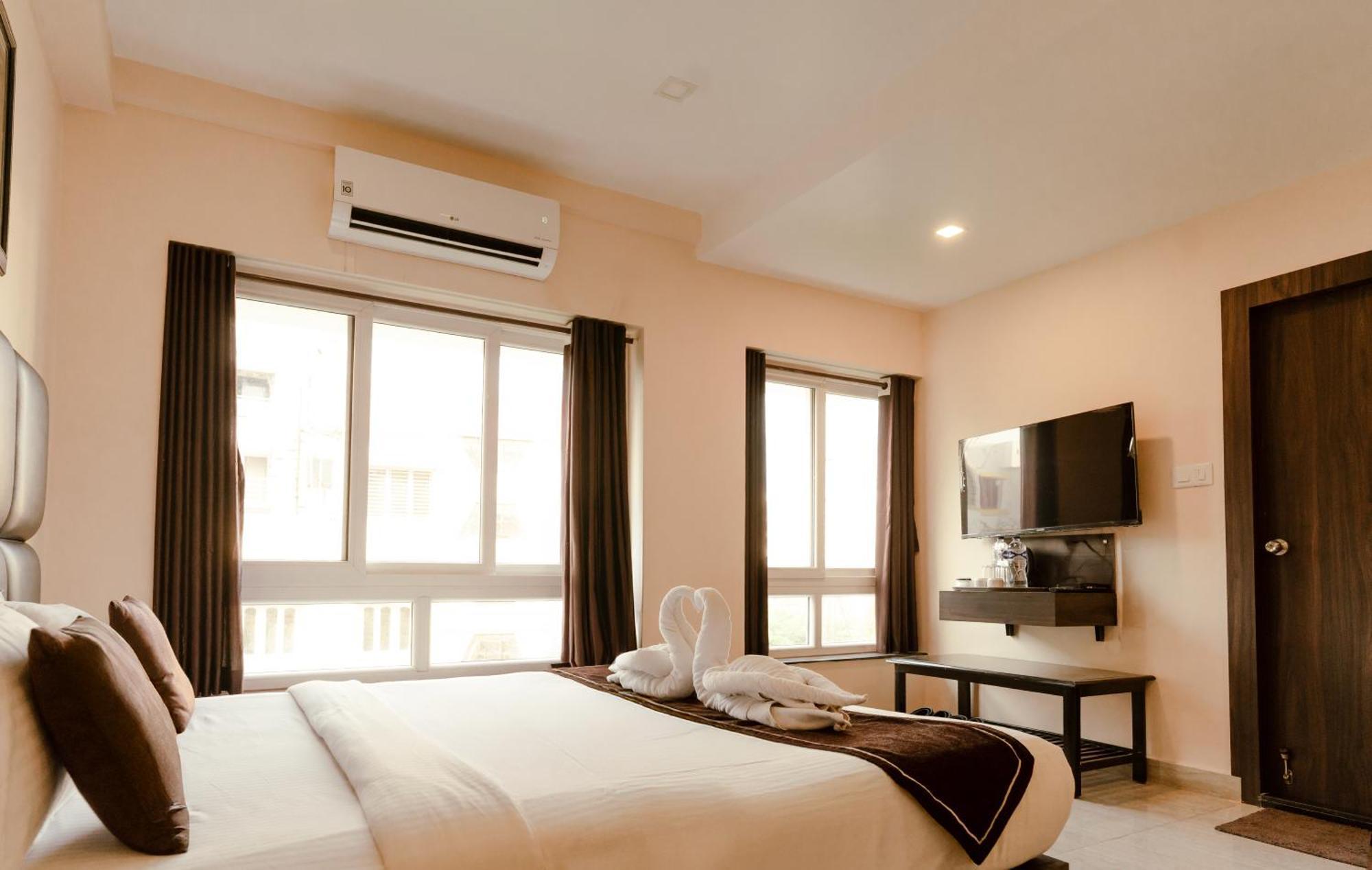 Sheldon Inn Kolkata Exterior photo
