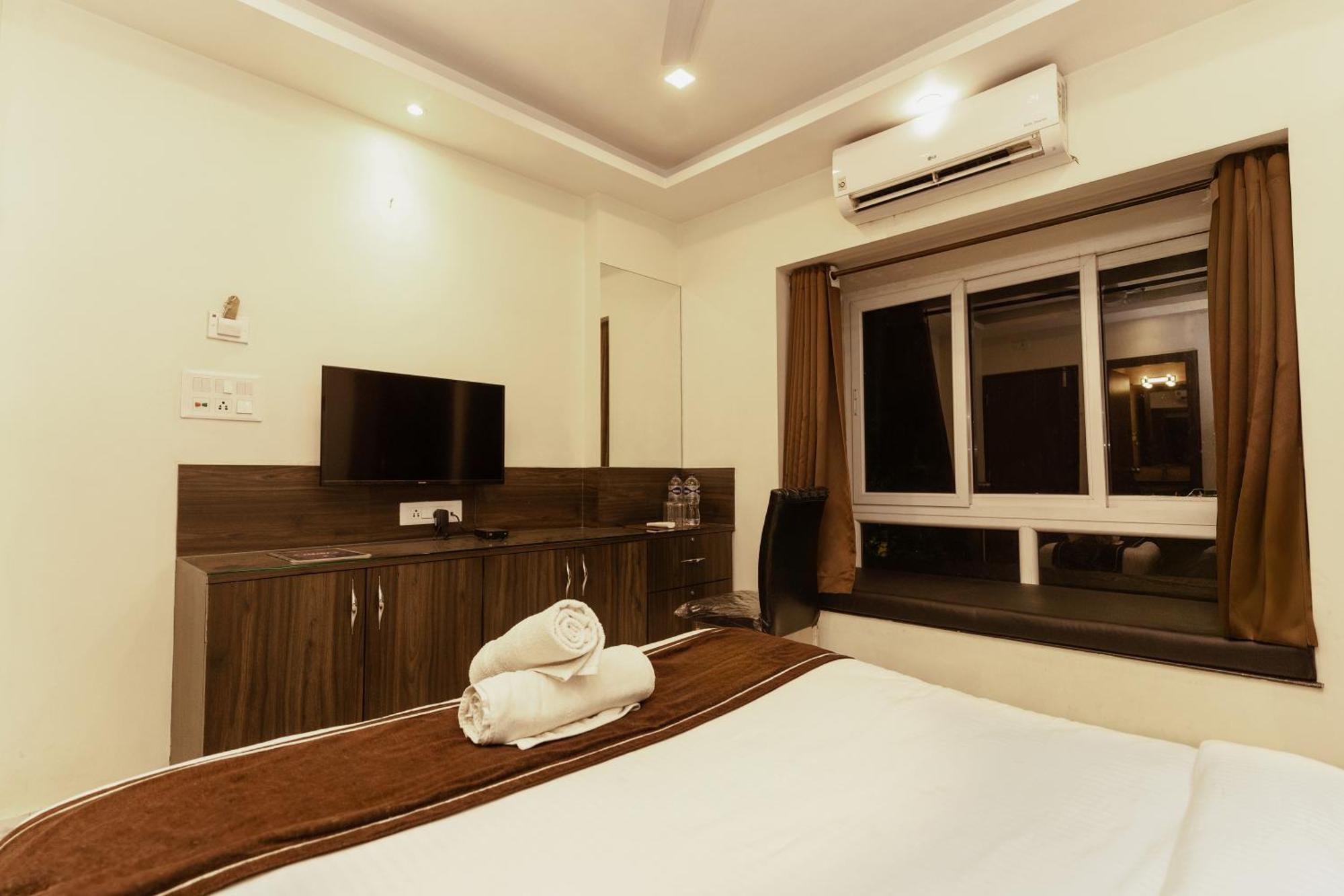Sheldon Inn Kolkata Exterior photo