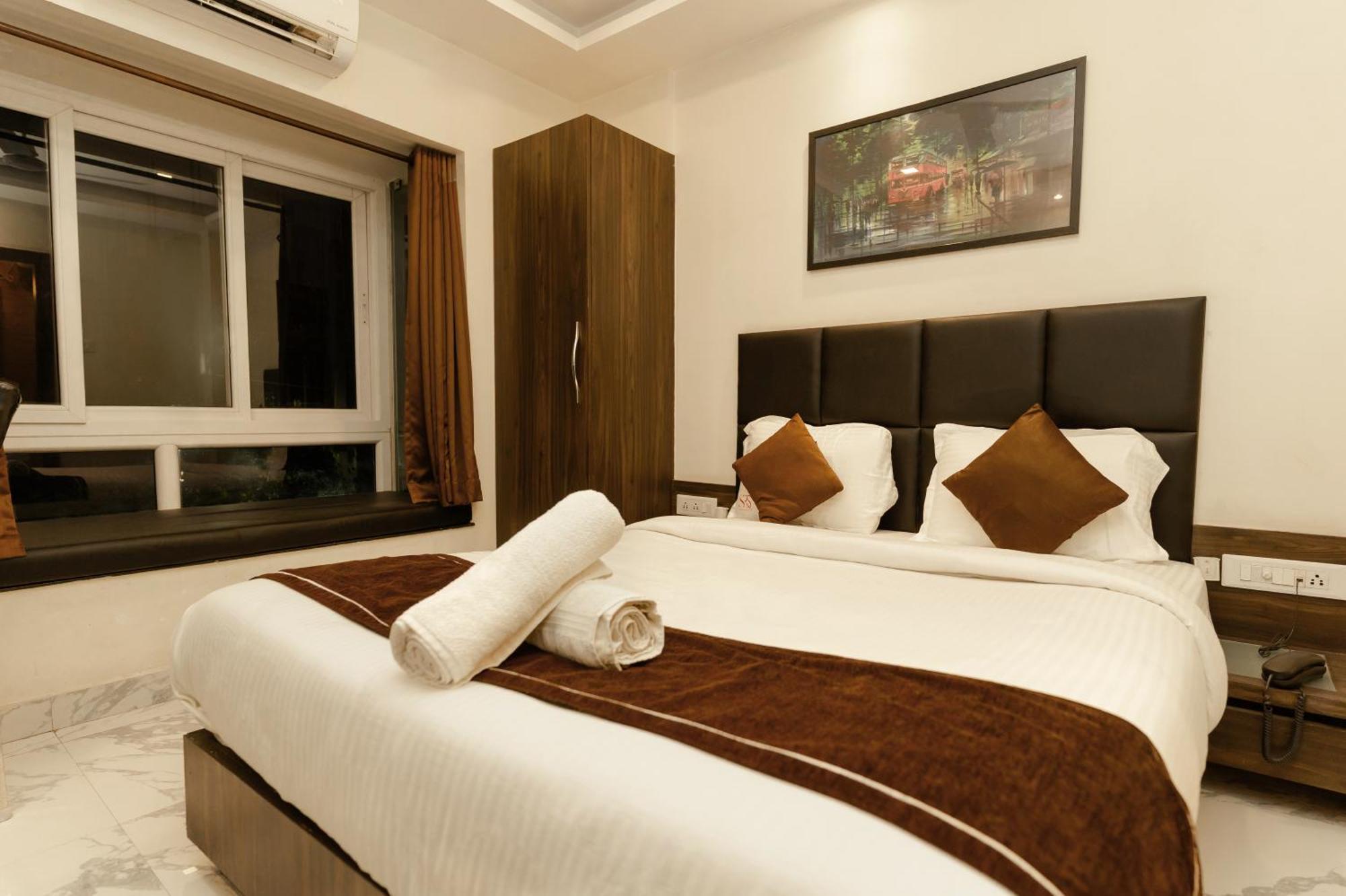Sheldon Inn Kolkata Exterior photo