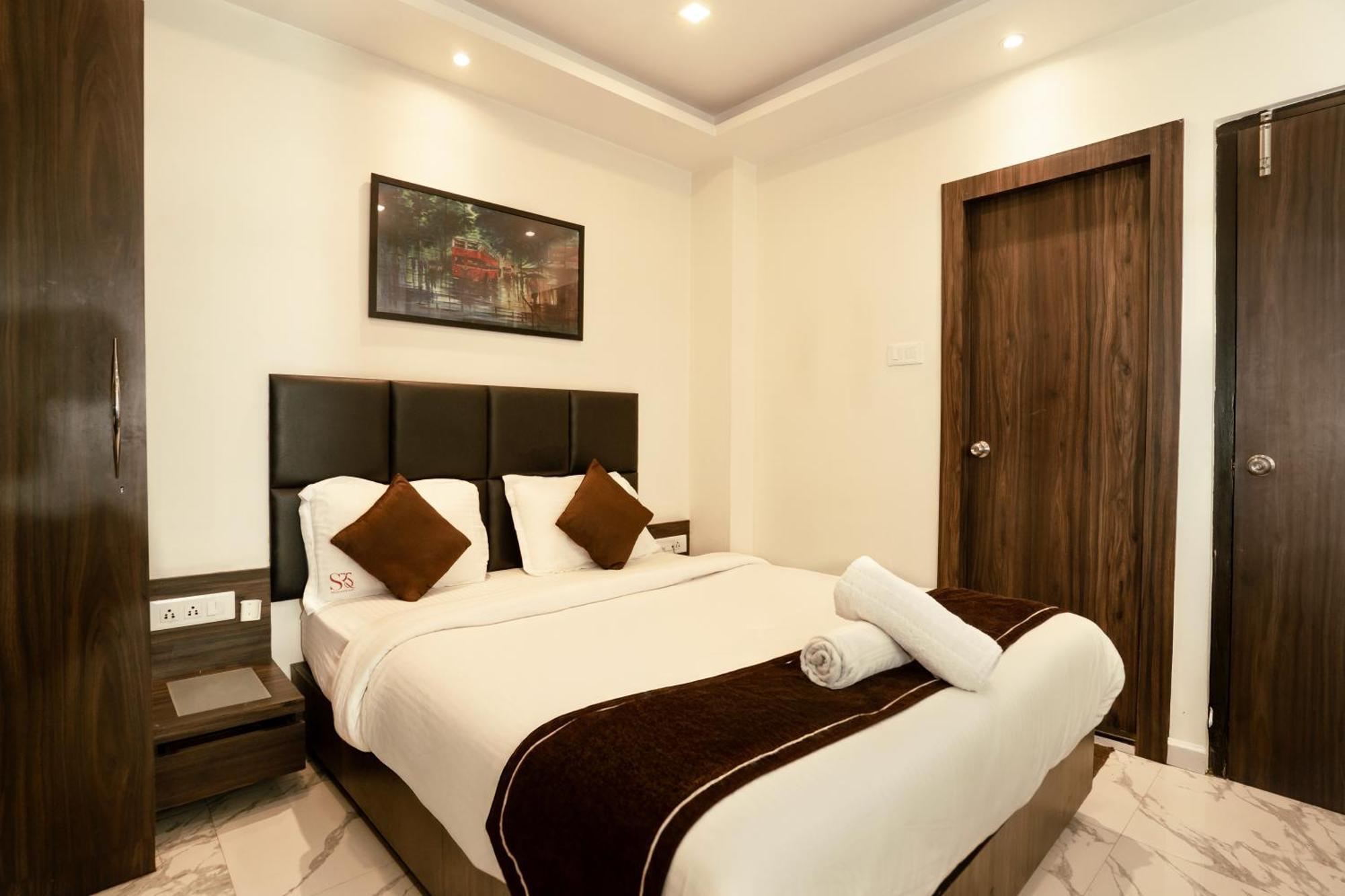 Sheldon Inn Kolkata Exterior photo